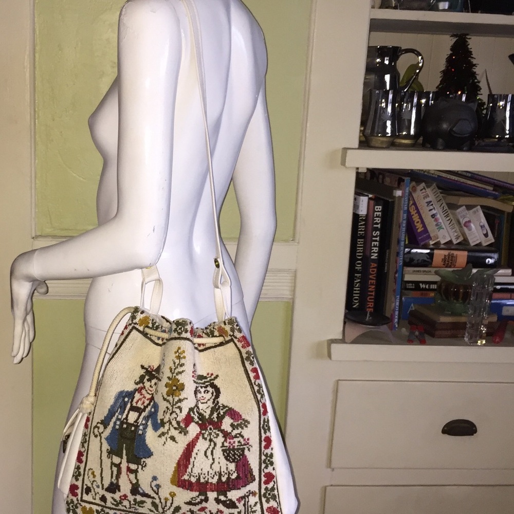 Vintage Swiss Alps dolls drawstring